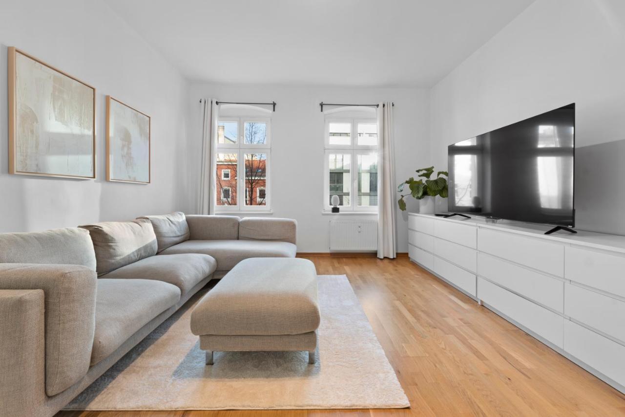 Beautiful 80sqm In Berlin-mitte Appartement *