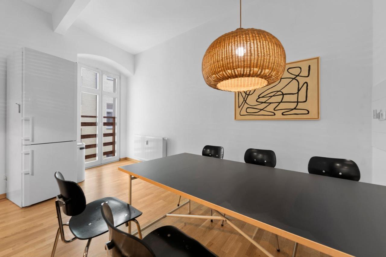 Beautiful 80sqm In Berlin-mitte Apartment Berlin